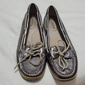 Sperry's Women's 7 metallic grey with silver sequin siding